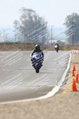 media/Sep-20-2025-TrackDaz (Sat) [[27f0cde673]]/B Group/220pm (Turn 9)/